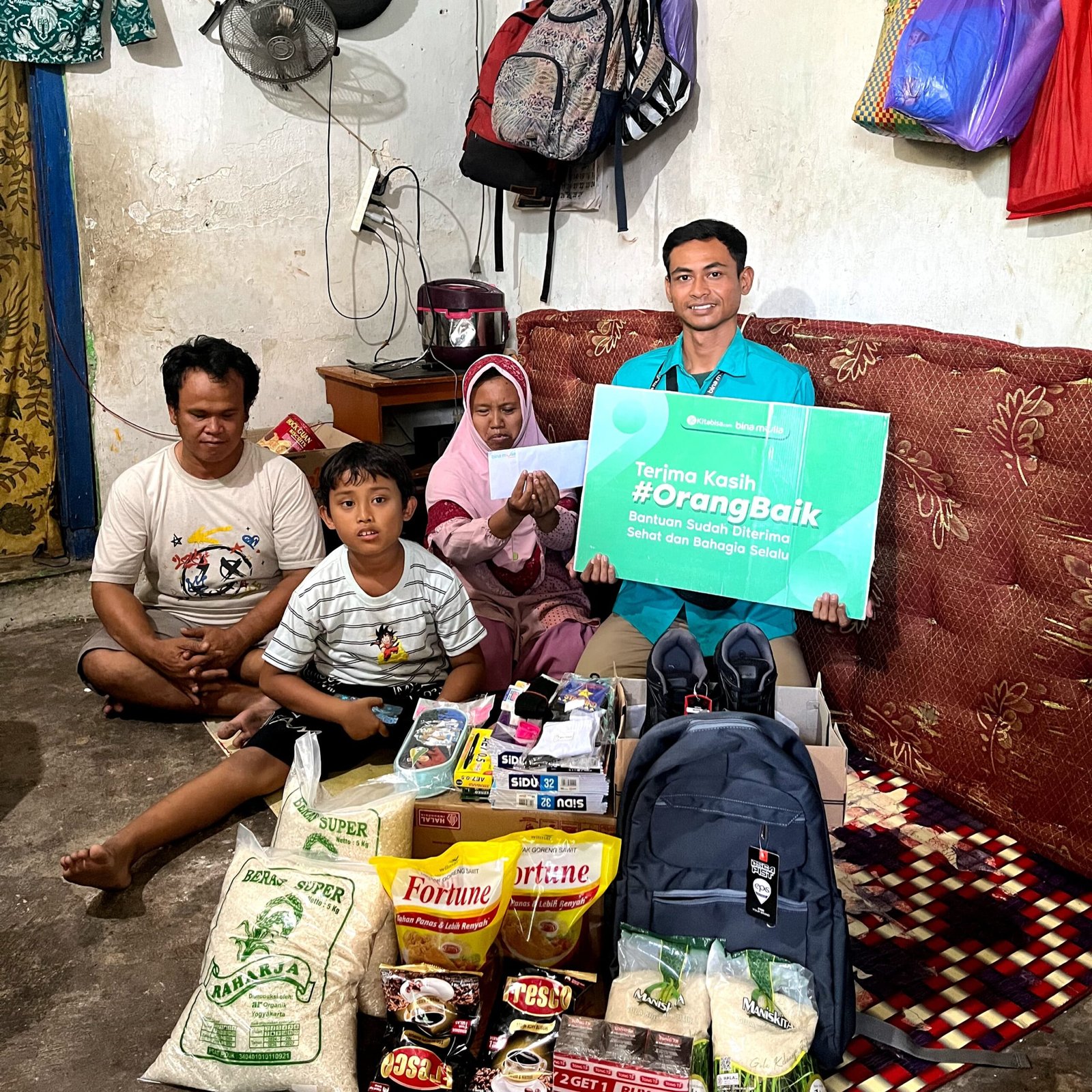 Cahaya di Tengah Keterbatasan: Yayasan Bina Mulia Bantu Pasangan Tuna Netra di Yogyakarta